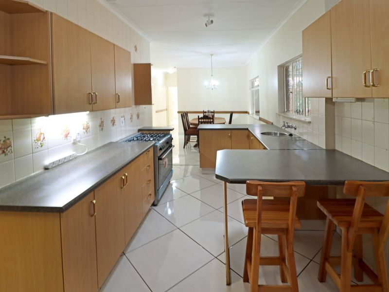 House For Sale in Wierda Park - Photo 2