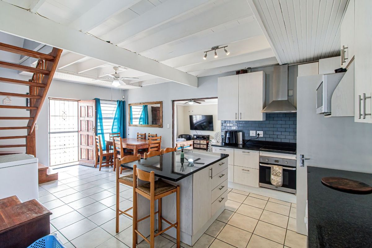 House For Sale in Pine Acres - Photo 4