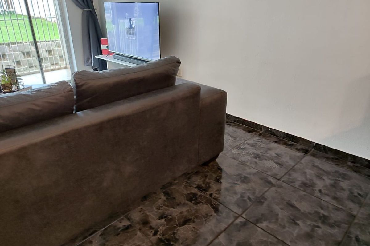 House For Sale in Birchleigh - Photo 2