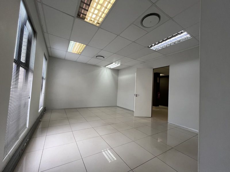 Office To Rent in Route 21 Business Park - Photo 2