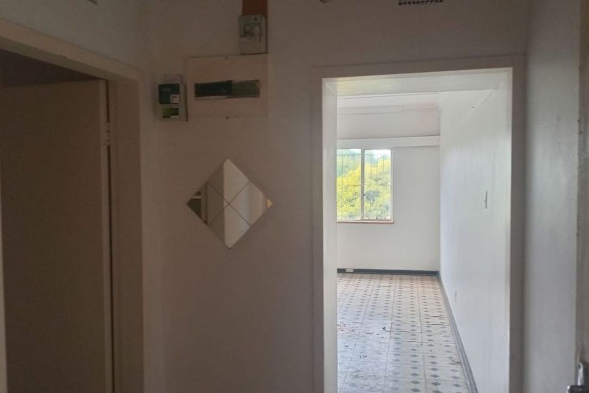 Apartment For Sale in Wilkoppies - Photo 4