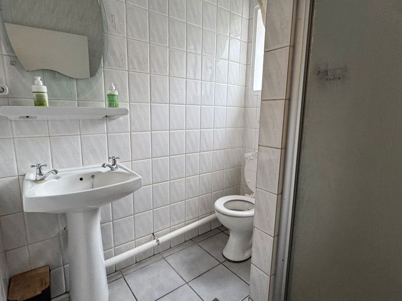 Apartment To Rent in Bryanston - Photo 7