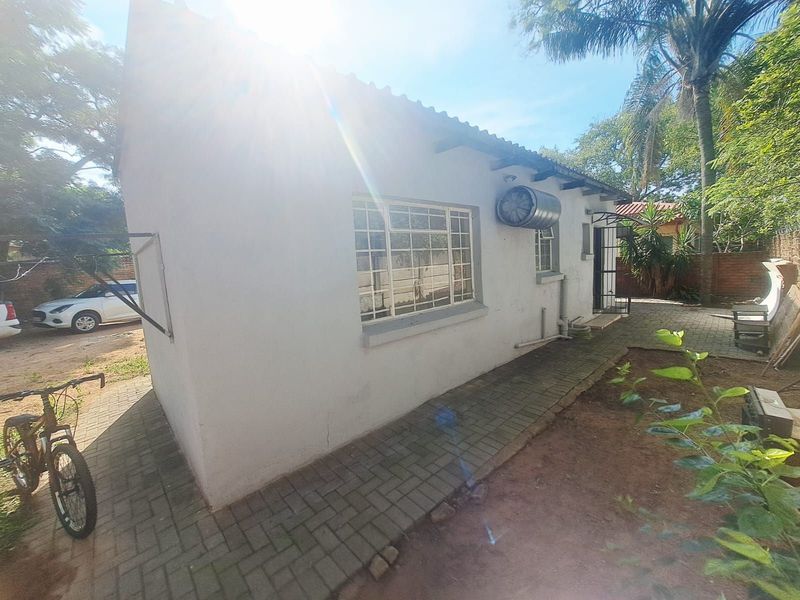 House For Sale in Capital Park - Photo 3