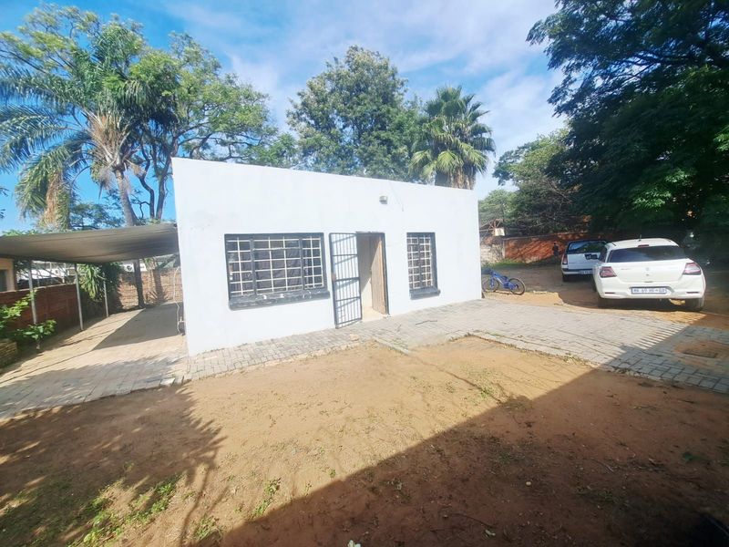 House For Sale in Capital Park - Photo 5