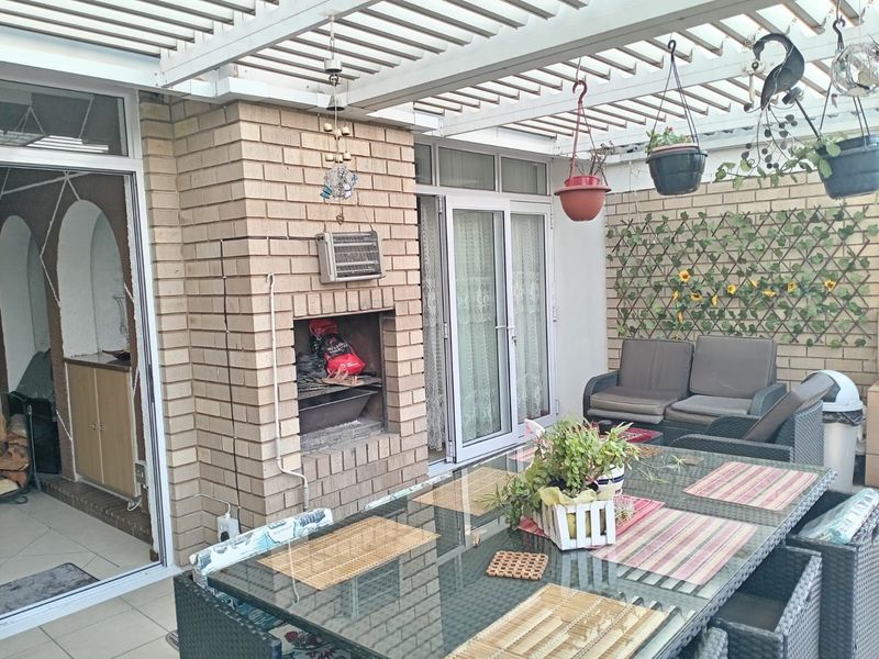 Apartment For Sale in Blackheath - Photo 10