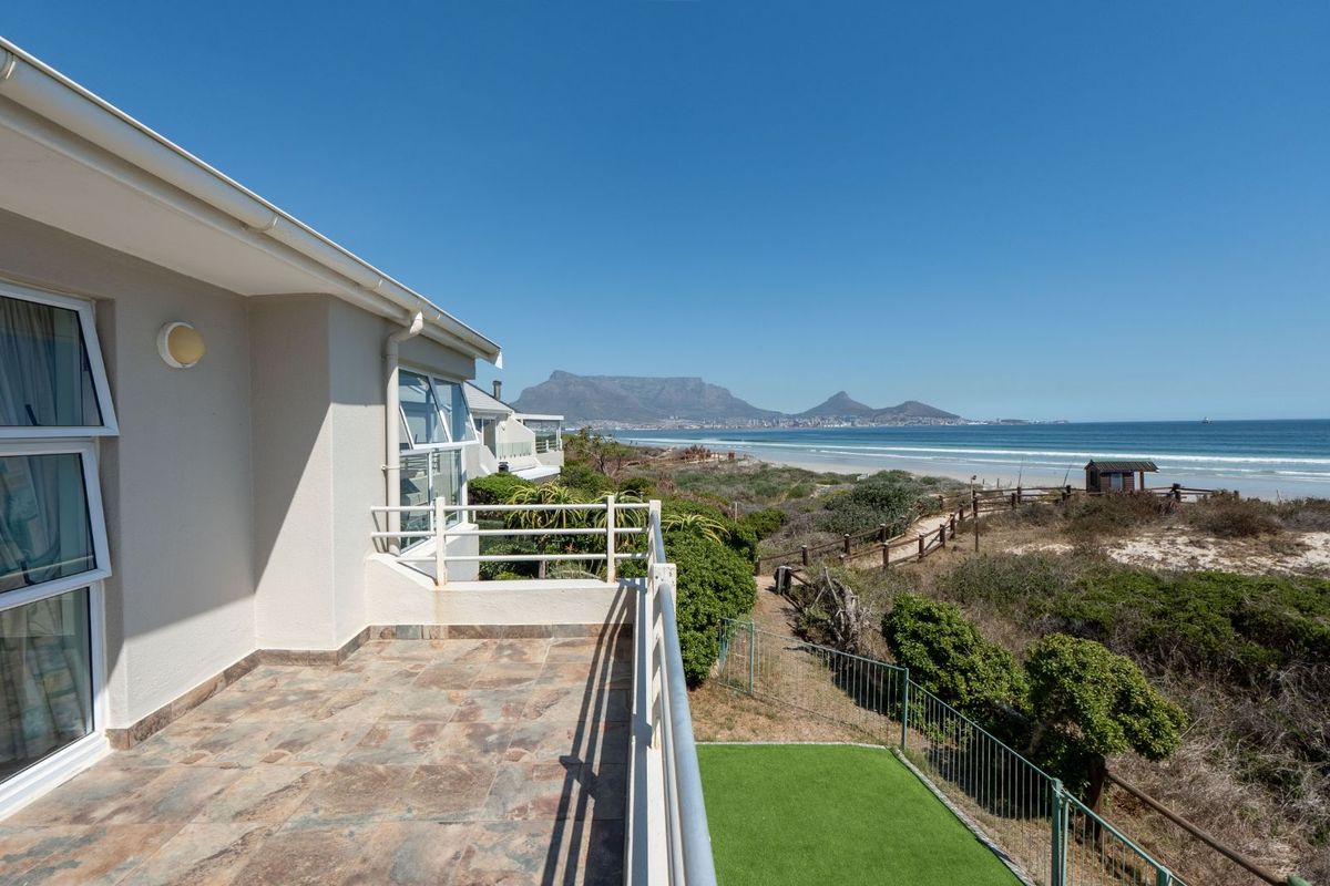 House For Sale in Woodbridge Island - Photo 3