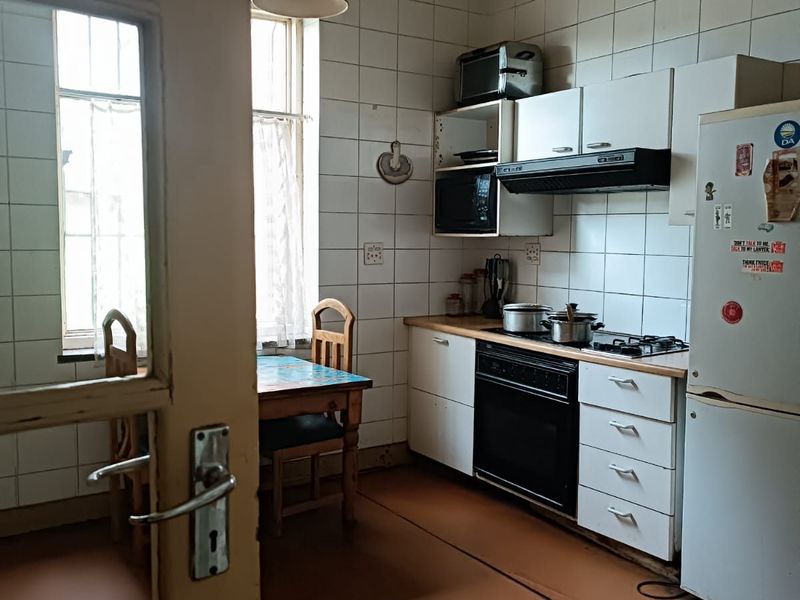 House For Sale in Yeoville - Photo 4