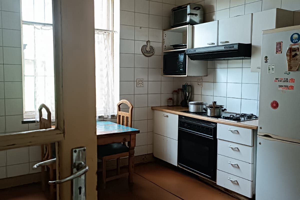 House For Sale in Yeoville - Photo 4