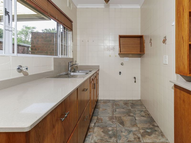 Townhouse For Sale in Assagay - Photo 9