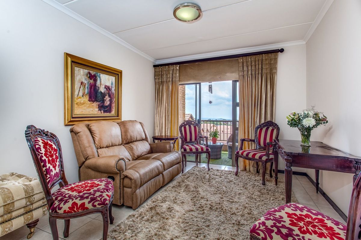 Apartment For Sale in Featherbrooke Hills Retirement Village - Photo 4