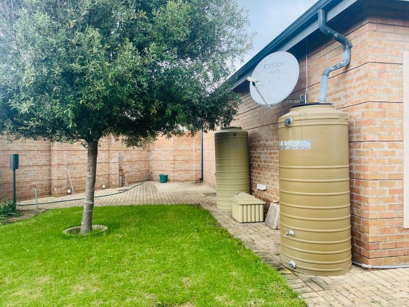 House For Sale in Bendor - Photo 6