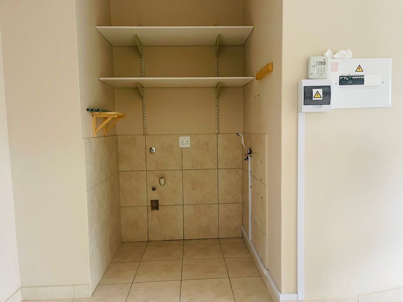 House For Sale in Bendor - Photo 8