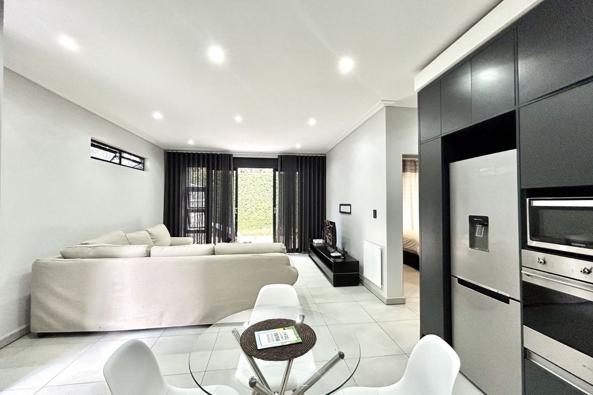 Apartment To Rent in Menlo Park - Photo 4