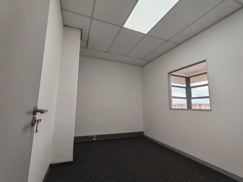 Office To Rent in Witfontein - Photo 9
