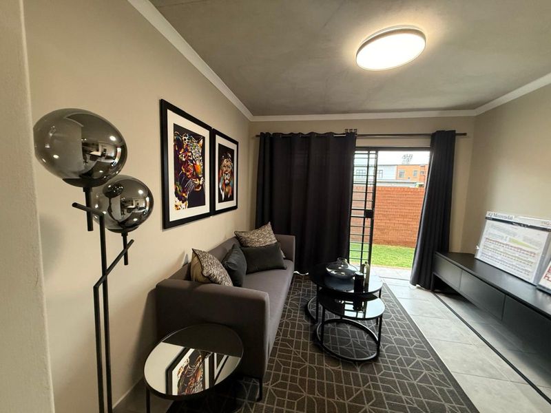 House For Sale in Montana - Photo 6