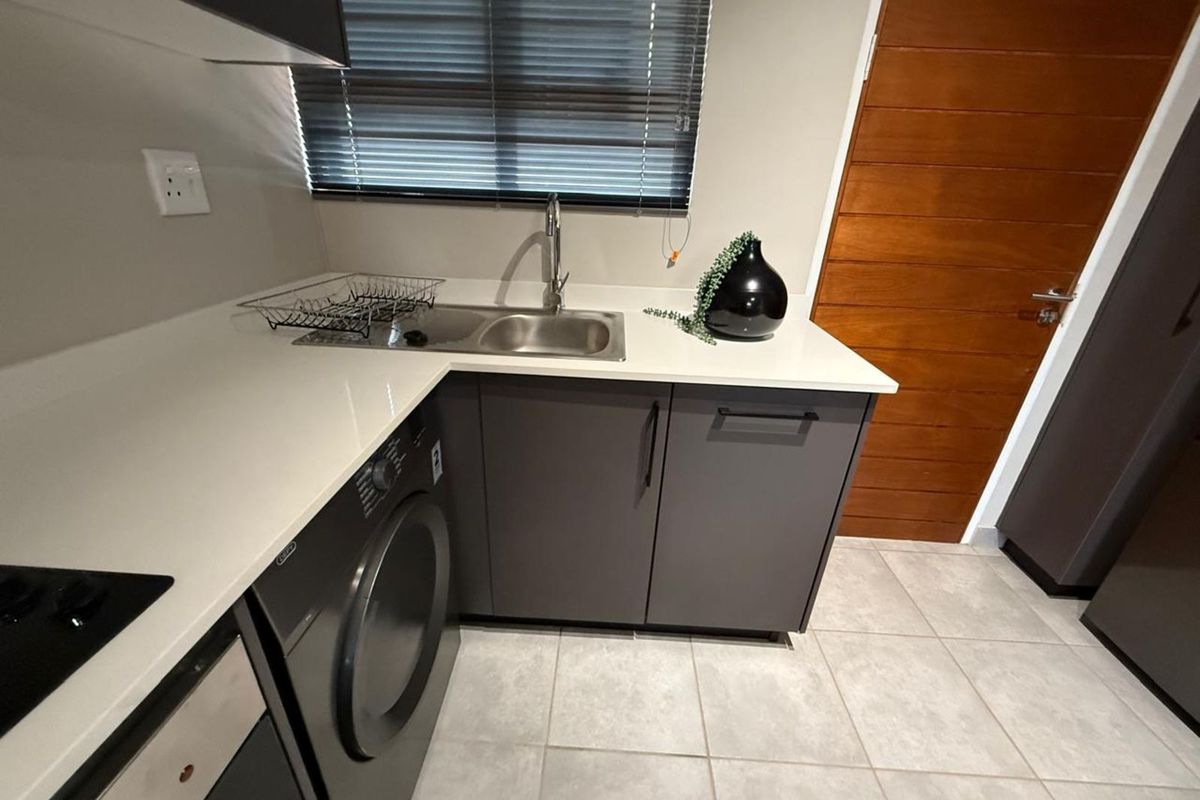 House For Sale in Montana - Photo 3