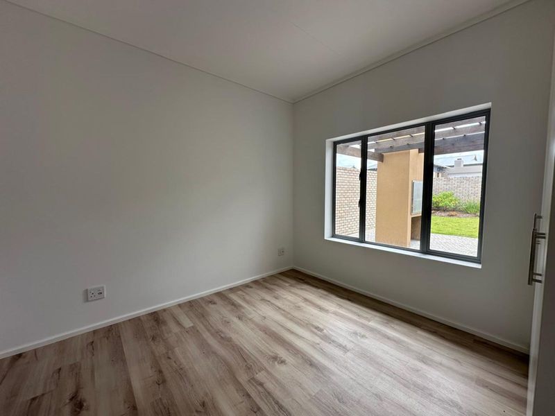 House For Sale in Hansmoeskraal AH - Photo 7