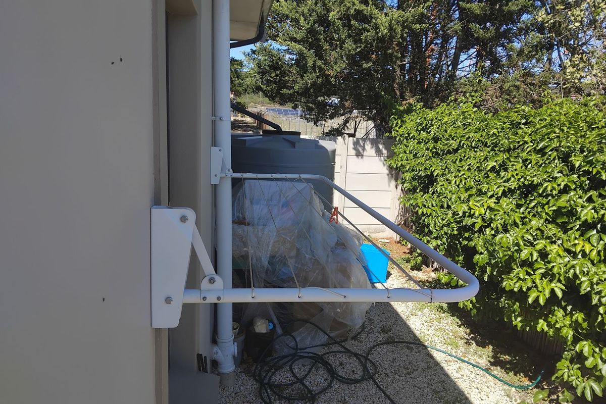 House For Sale in Albertinia Central - Photo 4