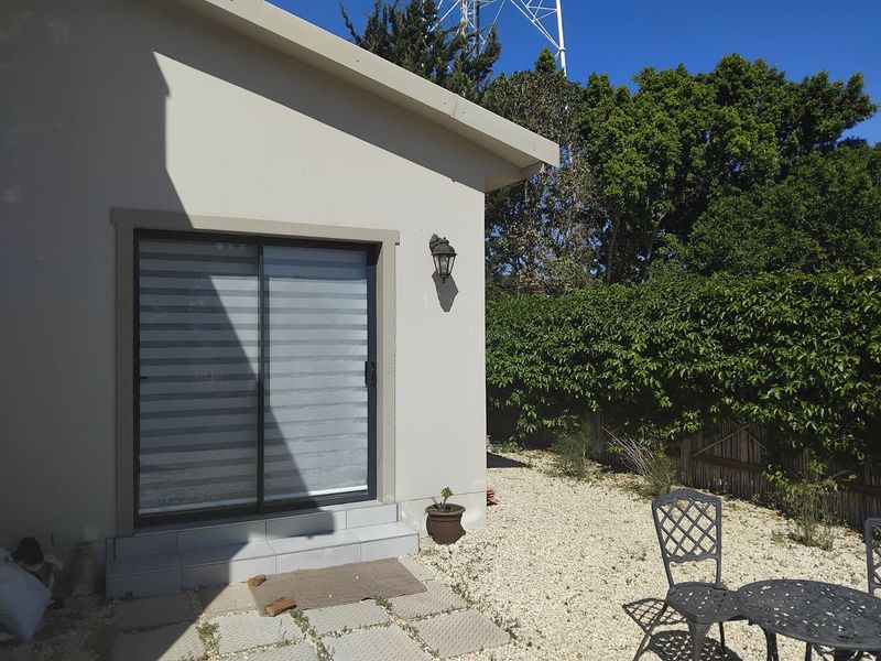 House For Sale in Albertinia Central - Photo 3