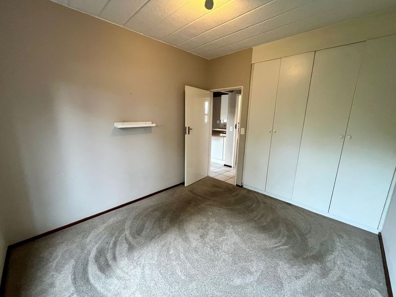 House For Sale in Magaliessig - Photo 10