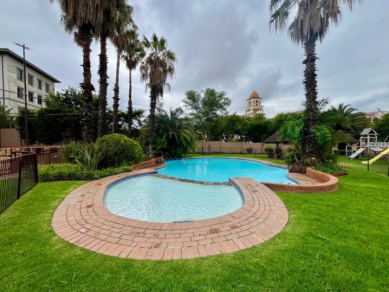 House For Sale in Magaliessig - Photo 2