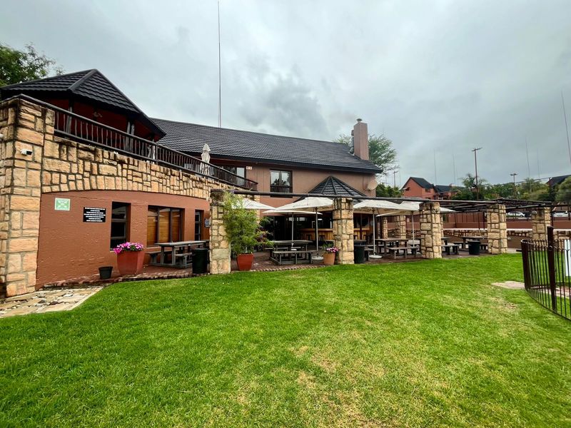 House For Sale in Magaliessig - Photo 3