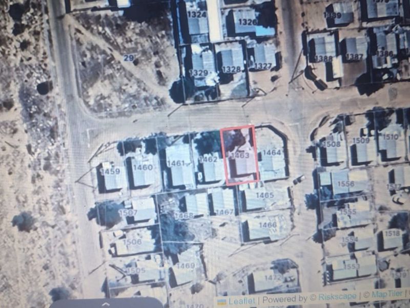 House For Sale in Chatsworth - Photo 3