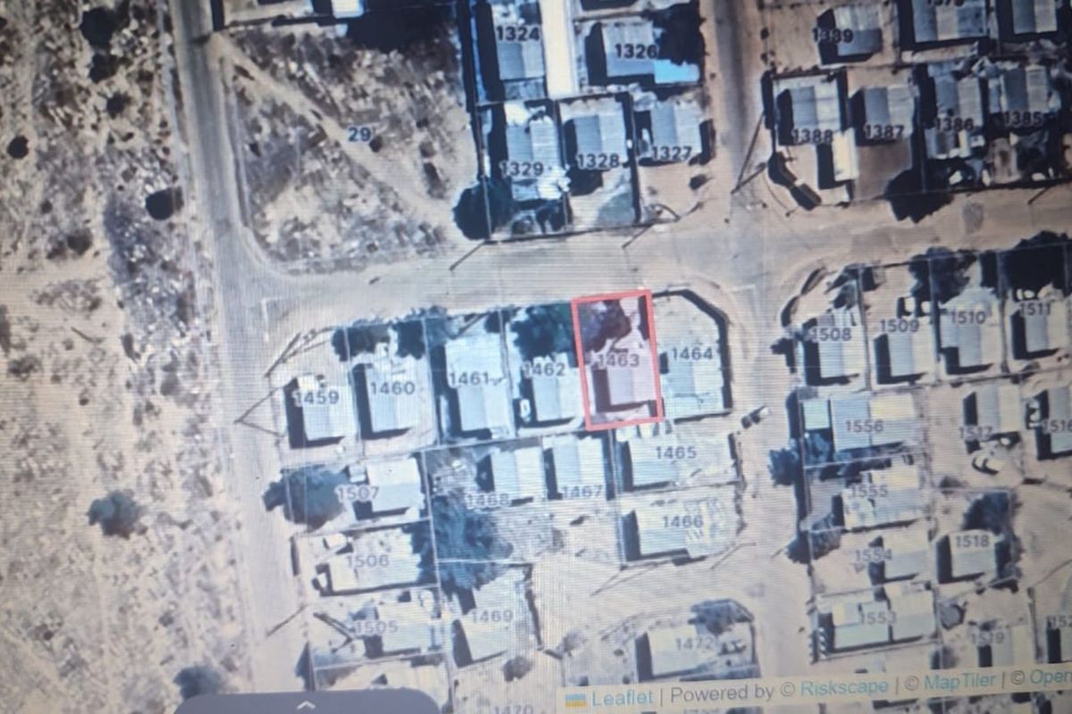 House For Sale in Chatsworth - Photo 3