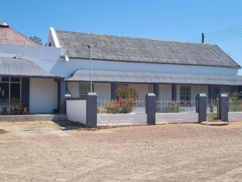 House For Sale in Steytlerville Central - Photo 5