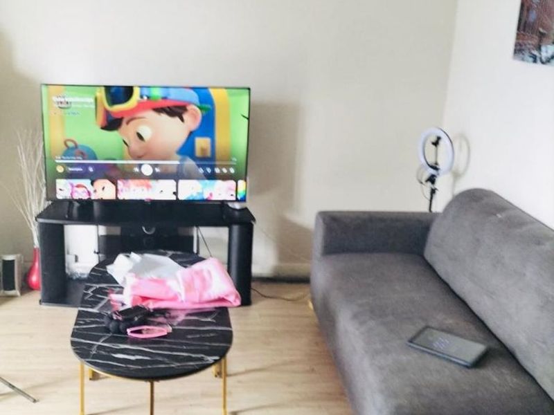 Apartment For Sale in Gqeberha Central - Photo 4