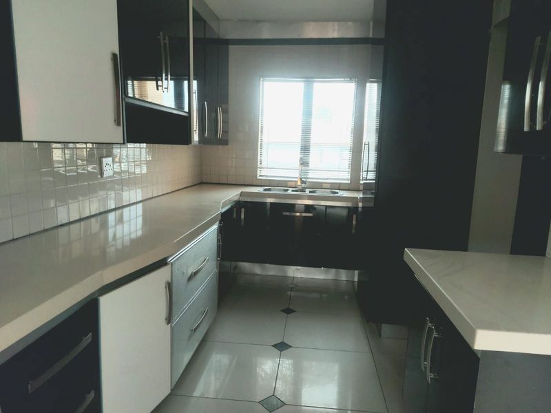 House To Rent in Savannah Country Estate - Photo 6