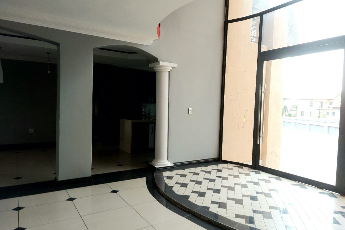 House To Rent in Savannah Country Estate - Photo 3