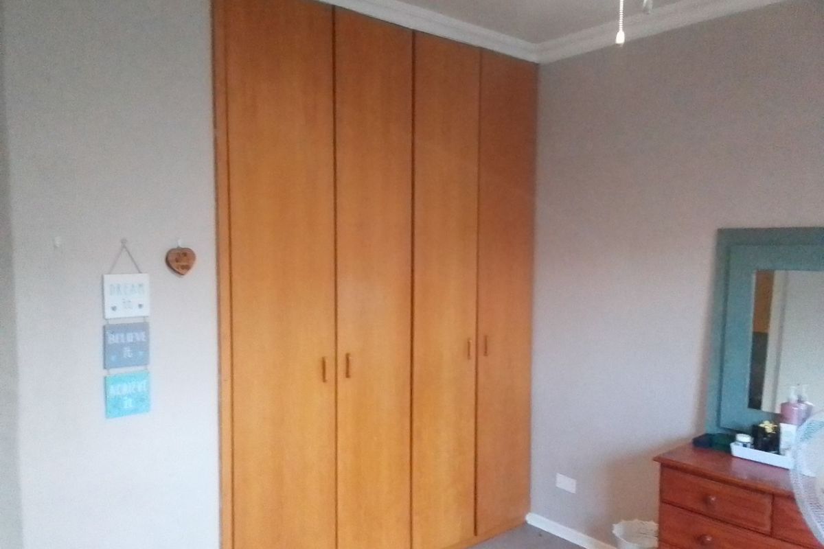 House For Sale in Bethlehem Central - Photo 5