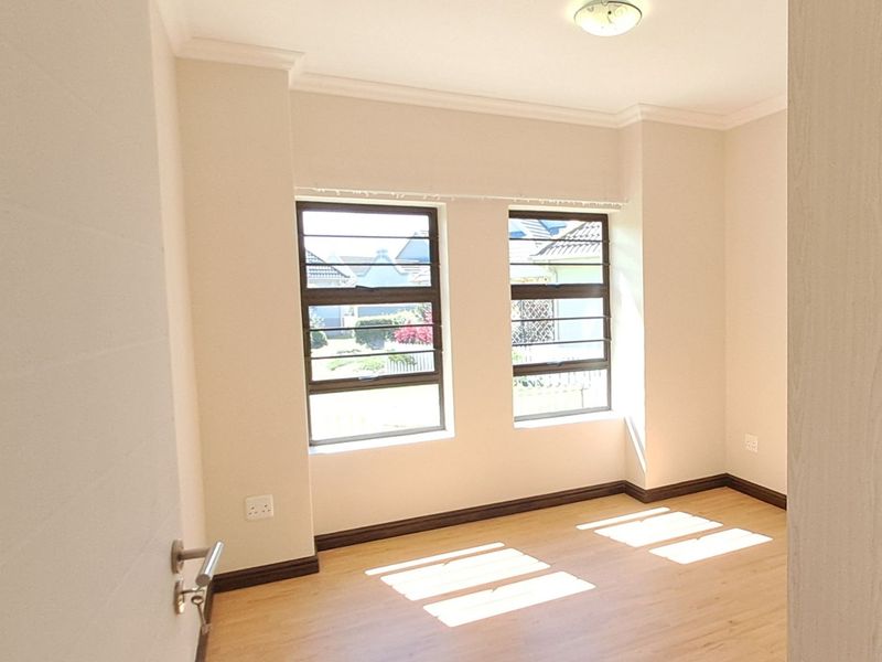 House For Sale in Blue Mountain Village - Photo 8