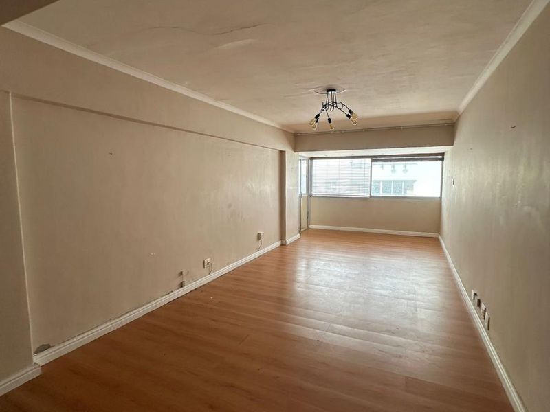 Apartment For Sale in Mouille Point - Photo 5