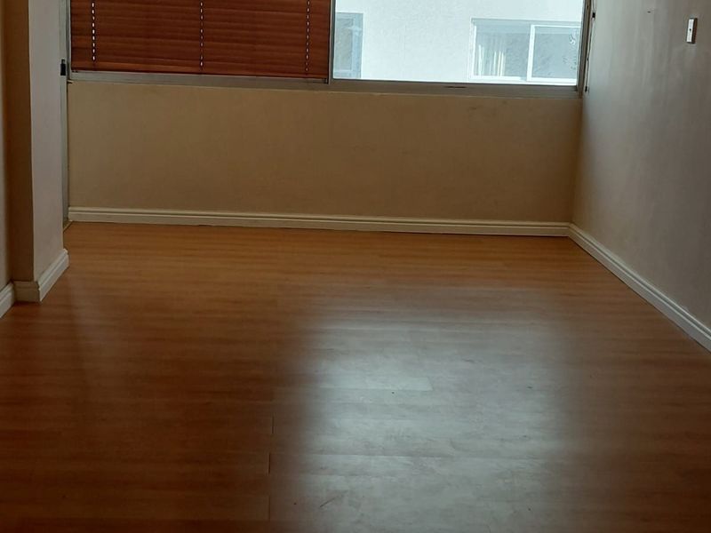 Apartment For Sale in Mouille Point - Photo 10