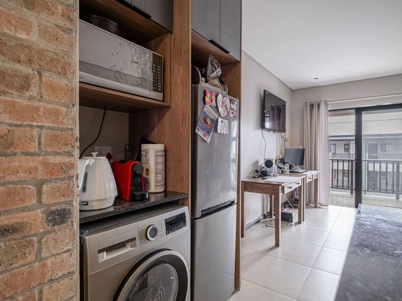 Apartment For Sale in Pinelands - Photo 8