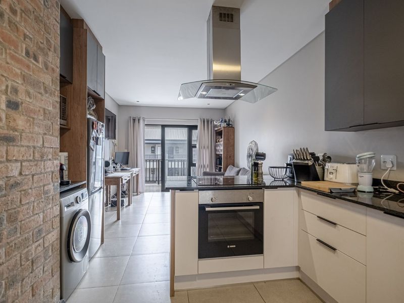 Apartment For Sale in Pinelands - Photo 7