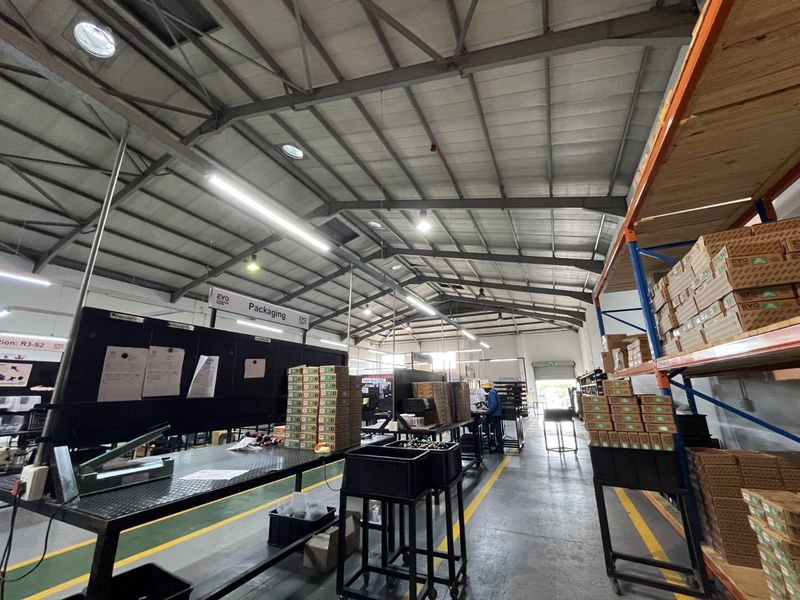 Industrial To Rent in Route 21 Business Park - Photo 7