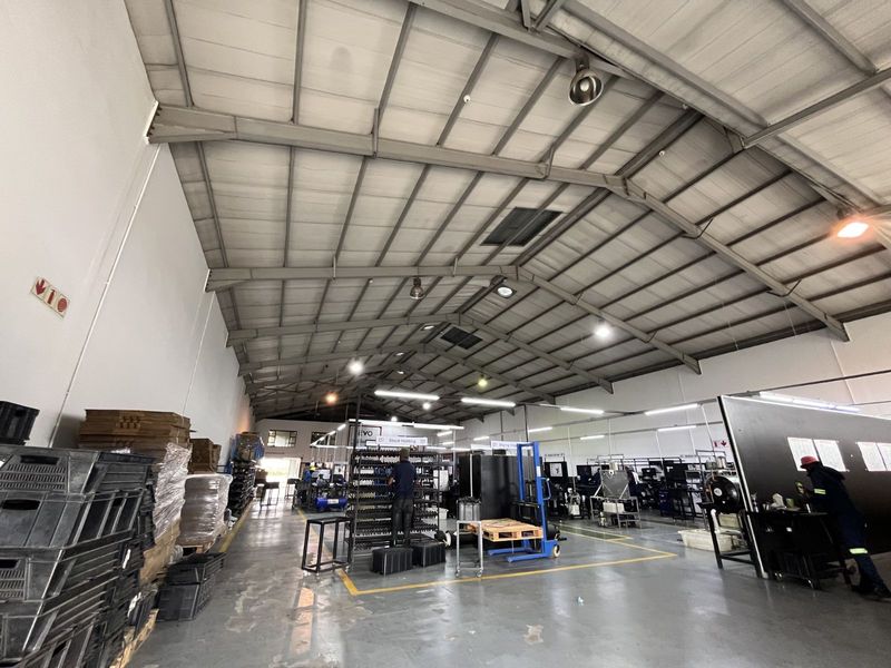 Industrial To Rent in Route 21 Business Park - Photo 3