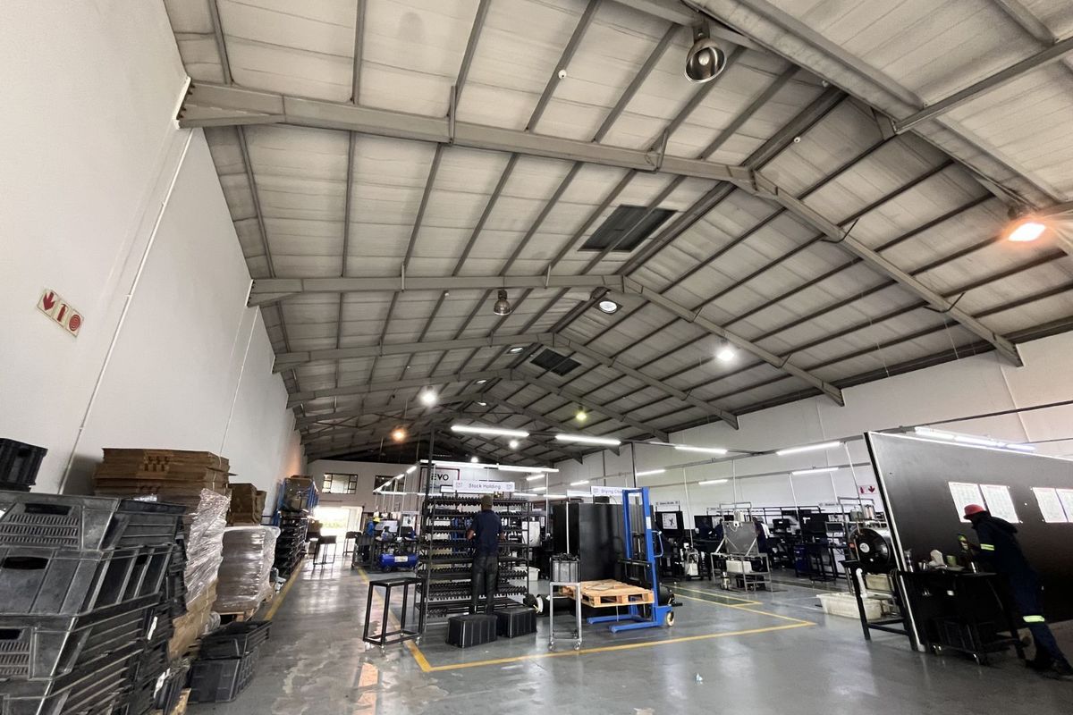 Industrial To Rent in Route 21 Business Park - Photo 3