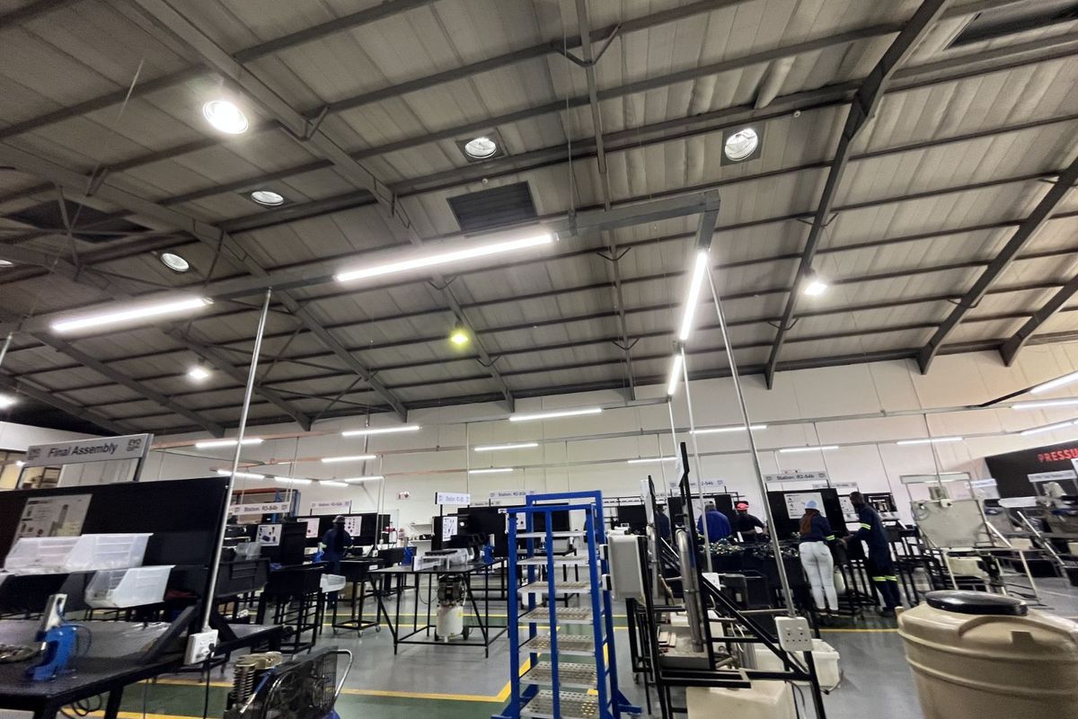 Industrial To Rent in Route 21 Business Park - Photo 4