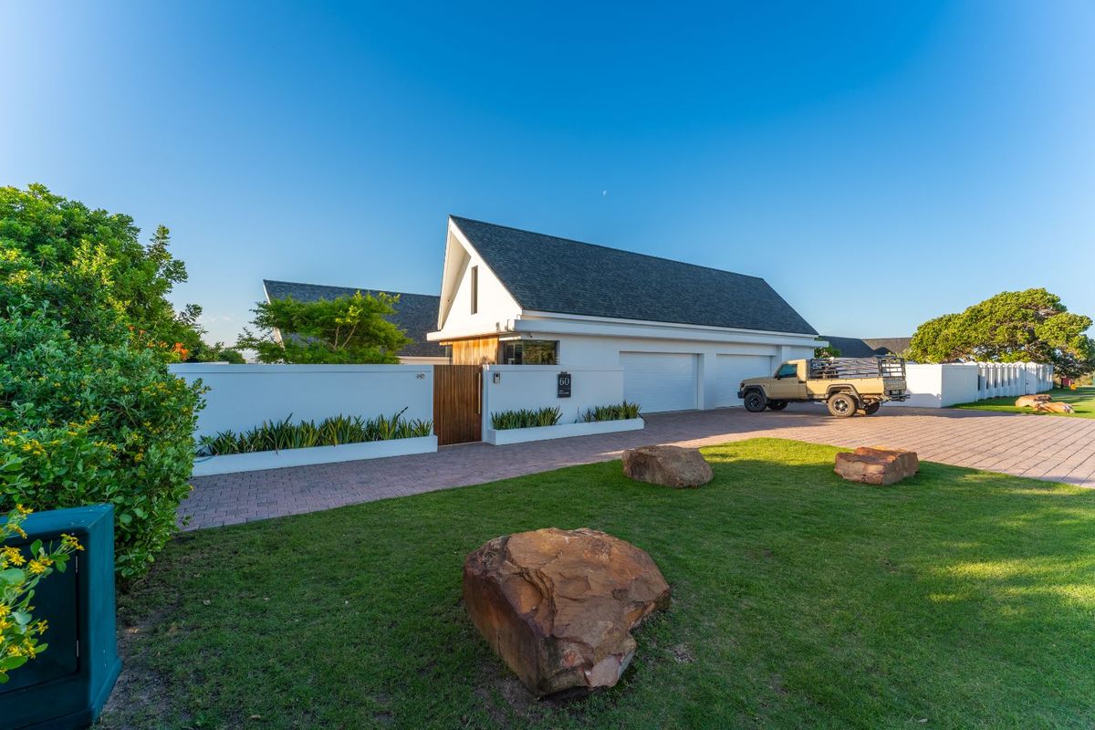 House For Sale in St Francis Links - Photo 2