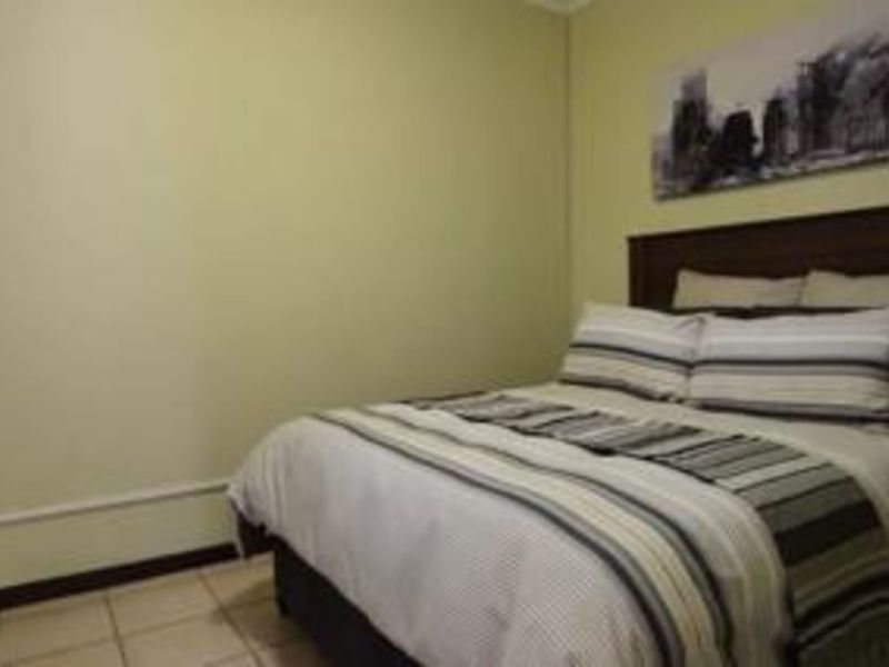 House For Sale in Weltevreden Park - Photo 8