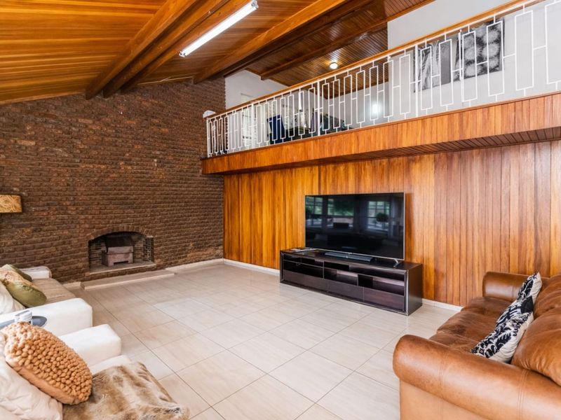 House For Sale in Northcliff - Photo 10