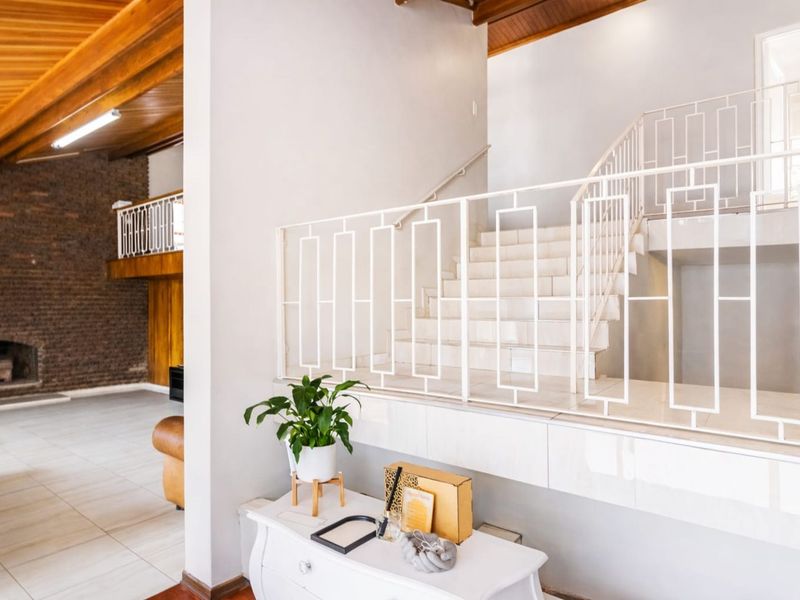 House For Sale in Northcliff - Photo 8