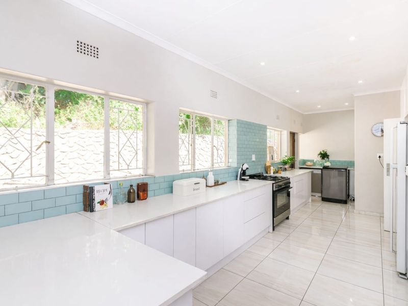 House For Sale in Northcliff - Photo 4