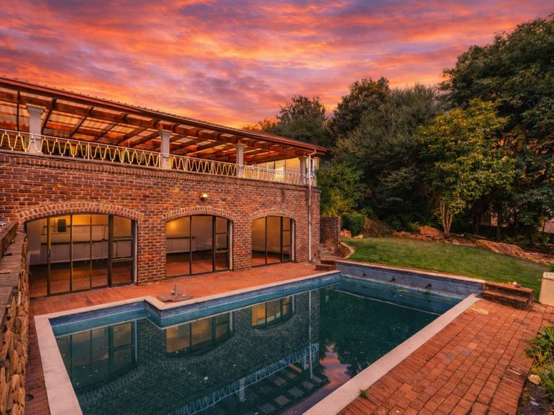 House For Sale in Northcliff - Photo 2