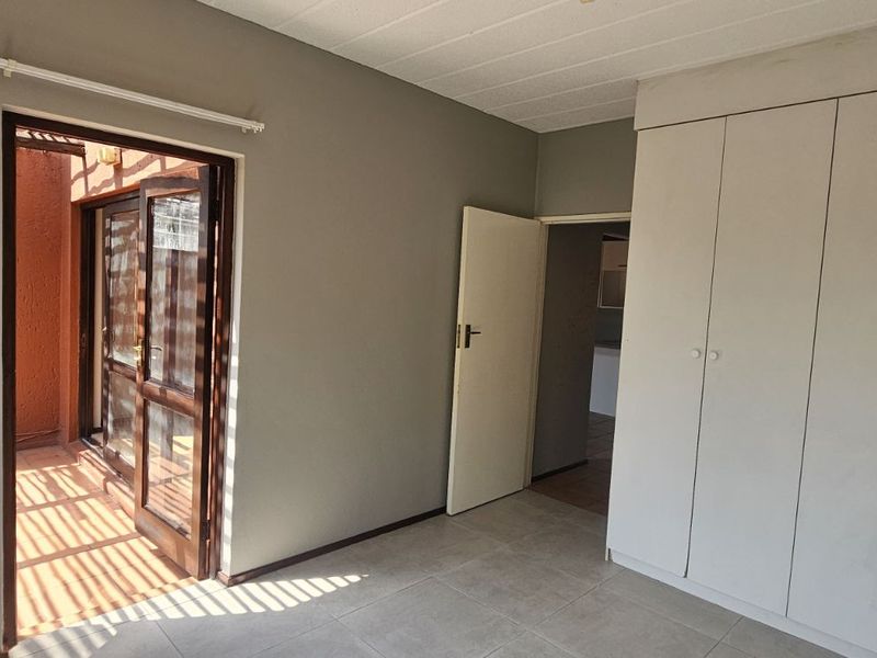 Apartment To Rent in Magaliessig - Photo 8