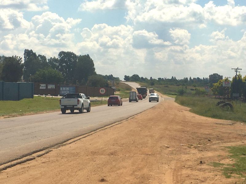 House For Sale in Knoppieslaagte - Photo 2